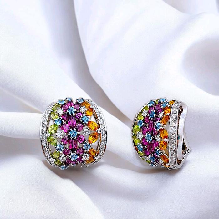 Flower Diamond Stud Earring 18K / Diamond Jewelry 4BAKV34660WP