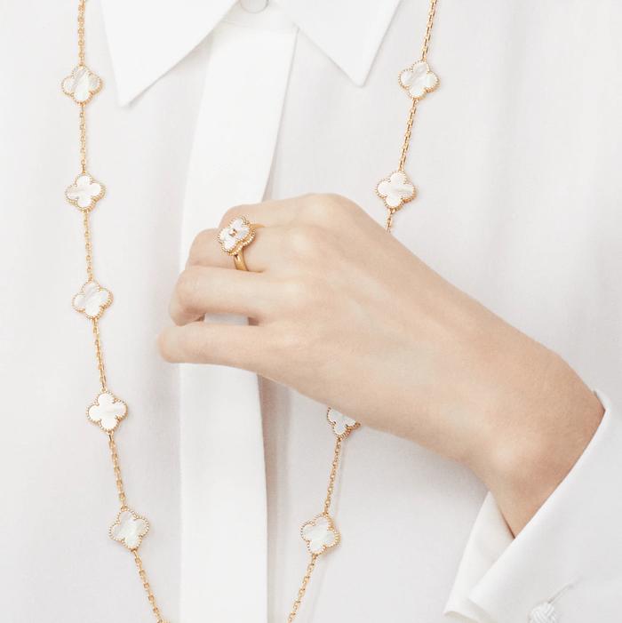 Vc necklace clover long mop/charnelianlobg  20 clover 18K gold Diamond Jewelry