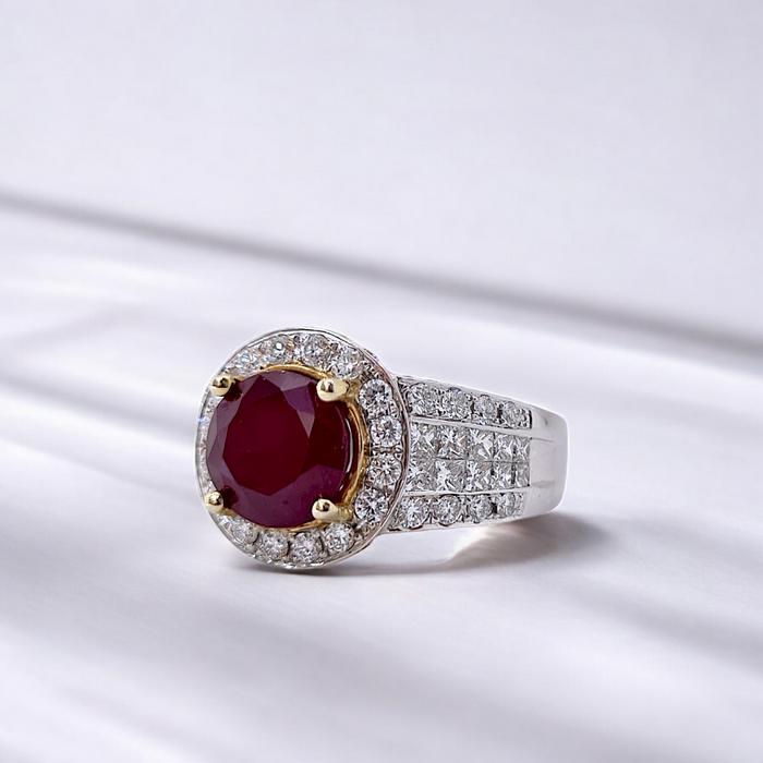 Ruby Diamond Ring 18K / Diamond Jewelry