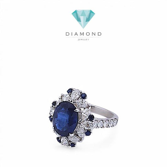 Blue Sapphire Diamond Ring 18K / Diamond Jewelry