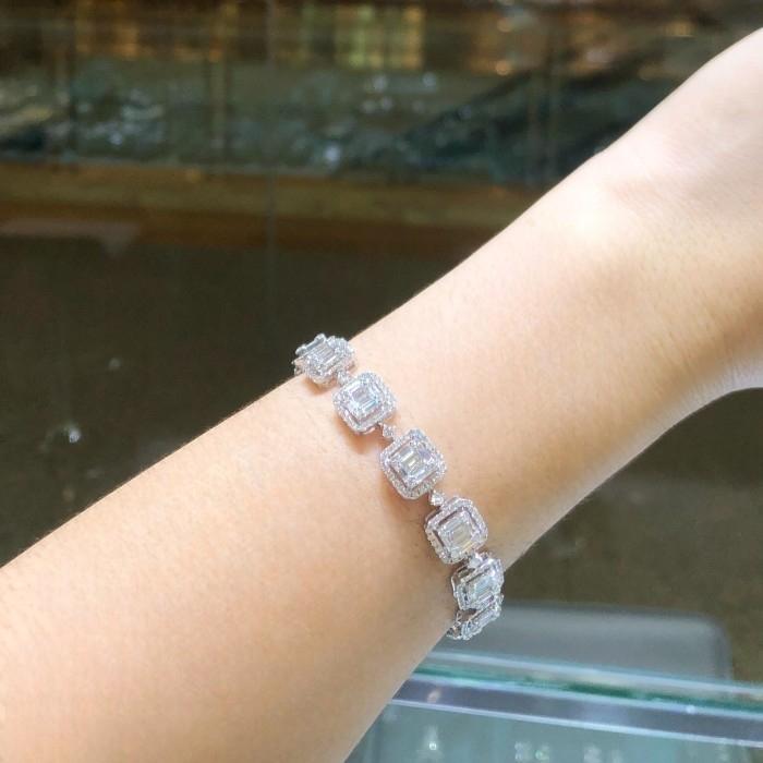 Gelang berlian baguette 18K Diamond Jewelry
