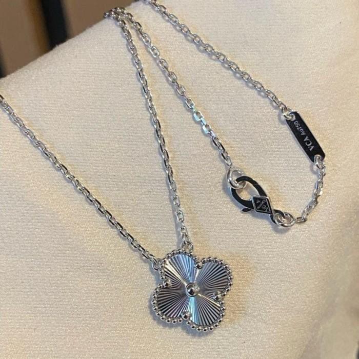 Clover Necklace Gold Vintage 18K Diamond Jewelry-388KBD3000LS-(1100HT)