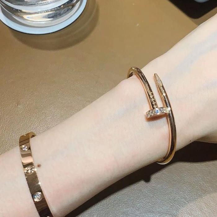 Gelang Nail Emas Berlian Paku Medium 18k /Nail Diamond Bracelet Bangle 18k-Diamond Jewelry-HT-458GBD18750LS