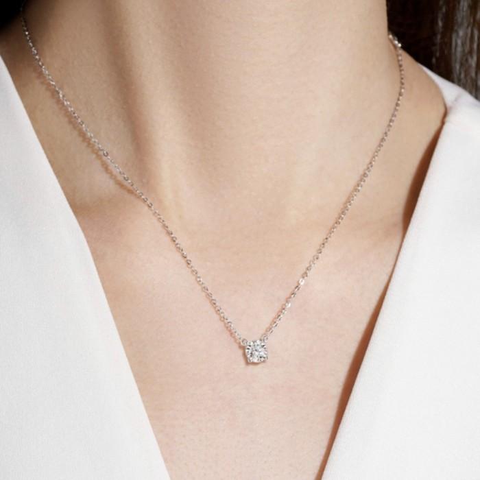 Diamond solitaire necklace 18K white gold with necklace