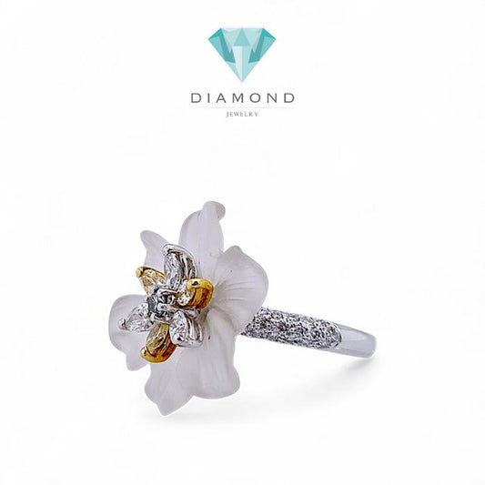 Flower Diamond Ring 18K / Diamond Jewelry