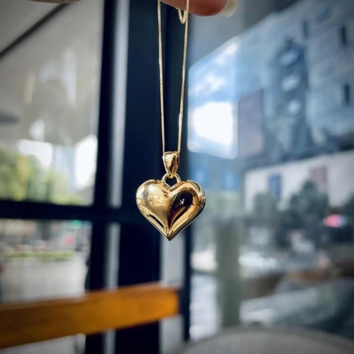 Gold 18K Pendant heart shape Diamond jewelry