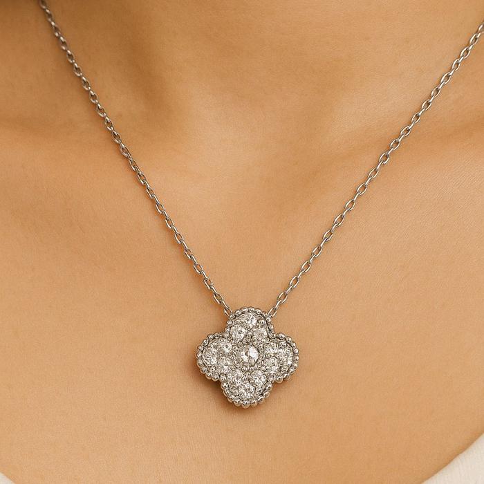 Clover Diamond Necklace 18K / Kalung Clover Berlian 18K / Diamond Jewelry 394KBDAB87000LS-HT