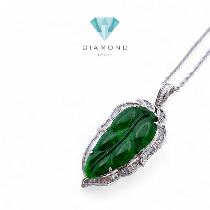 Giok With Diamond Liontin / Diamond Jewelry