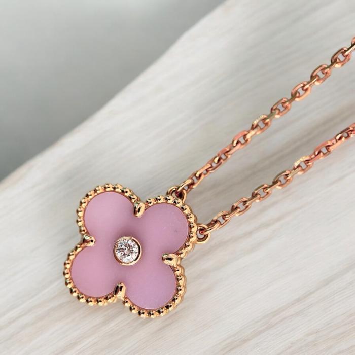 Vintage Clover Pink Holiday With Diamond Necklece/Kalung Berlian Diamond Jewelry-367KBD6500RY-HT