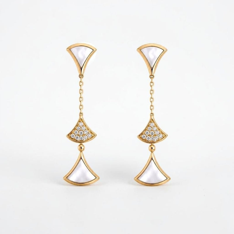 Diva's Diamond Long Earring 18K / Anting Berlian Diva's Panjang 18K / Diamond Jewelry / GE50955