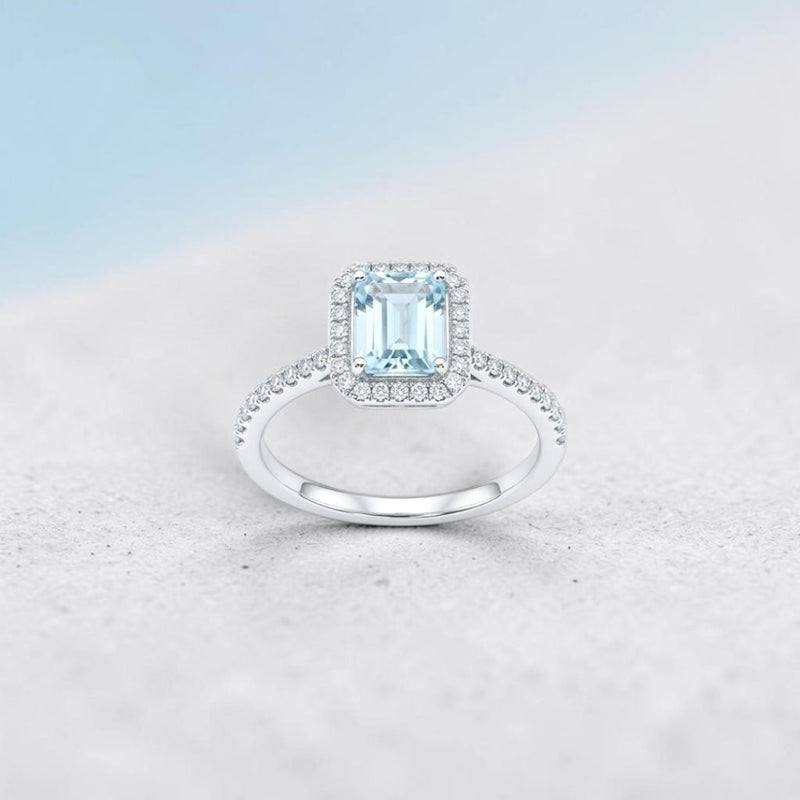 Baguette Aquamarine Diamond Ring 18K /Cincin berlian baguette aquamarine 18K / Diamond Jewelry / GR0053895