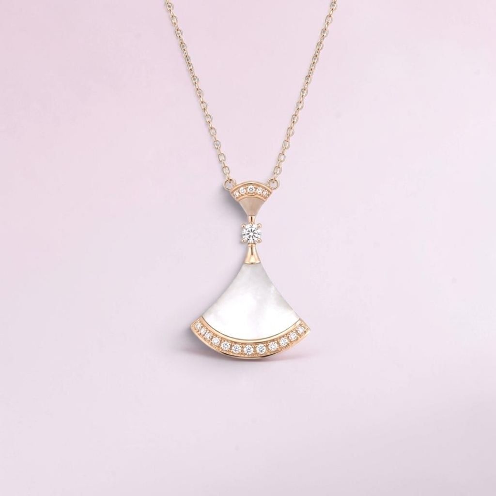 Diva's Dream Diamond Necklace 18K / Kalung diamond diva's 18K / Diamond Jewelry / GN0056237