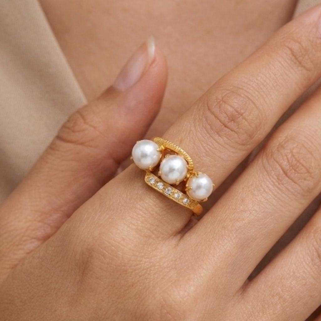 Tripel MOP Gold Ring 23K / Cincin Emas Tiga Mutiara 23K  / Diamond Jewelry 125CMSWP4