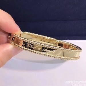 Bangle Gold Signature Perlee 18K Diamond Jewelry-466GBD13500LS