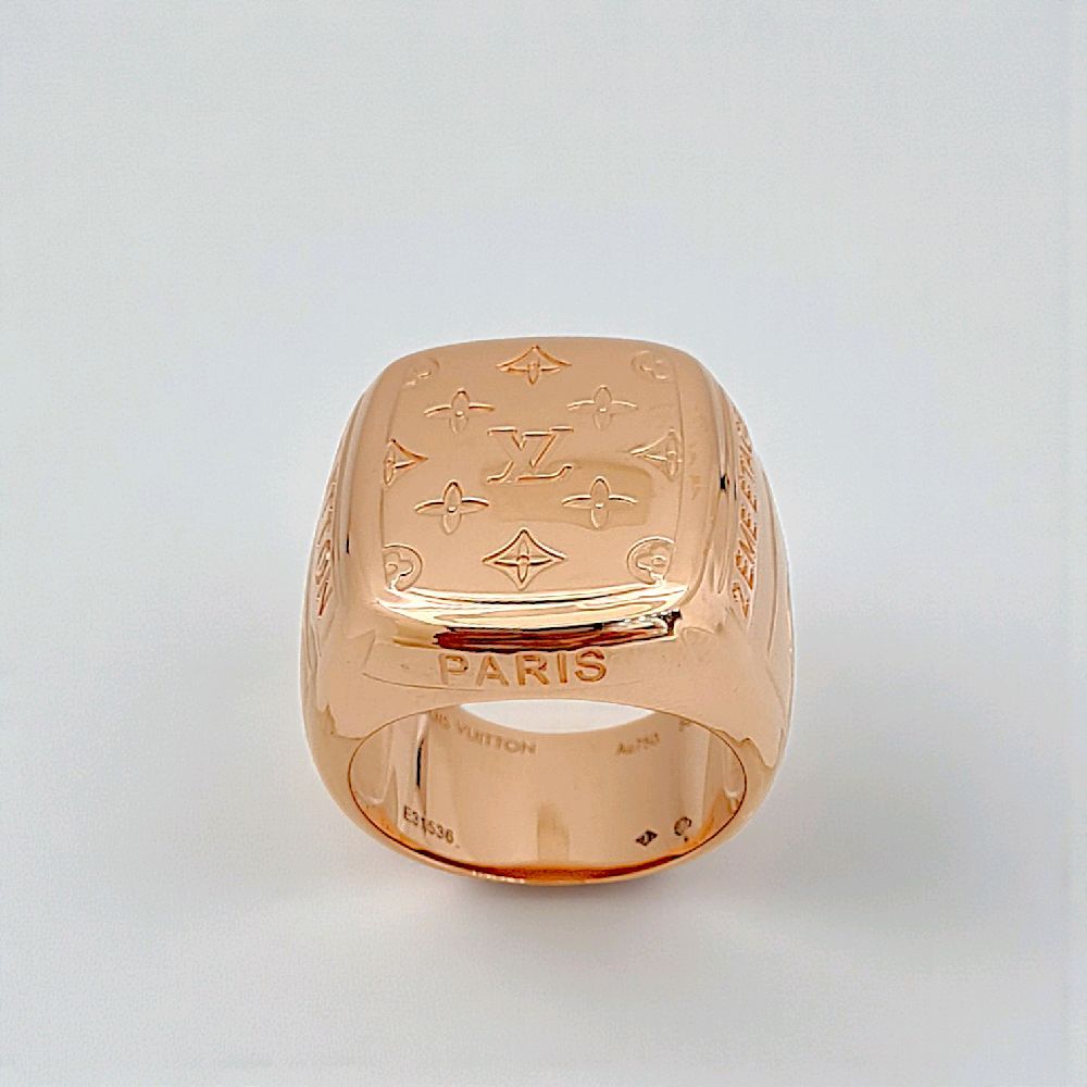 Signet Monogram Ring 18K / Cincin Signet Monogram 18K / Diamond Jewelry 1CBD1748LSNEW