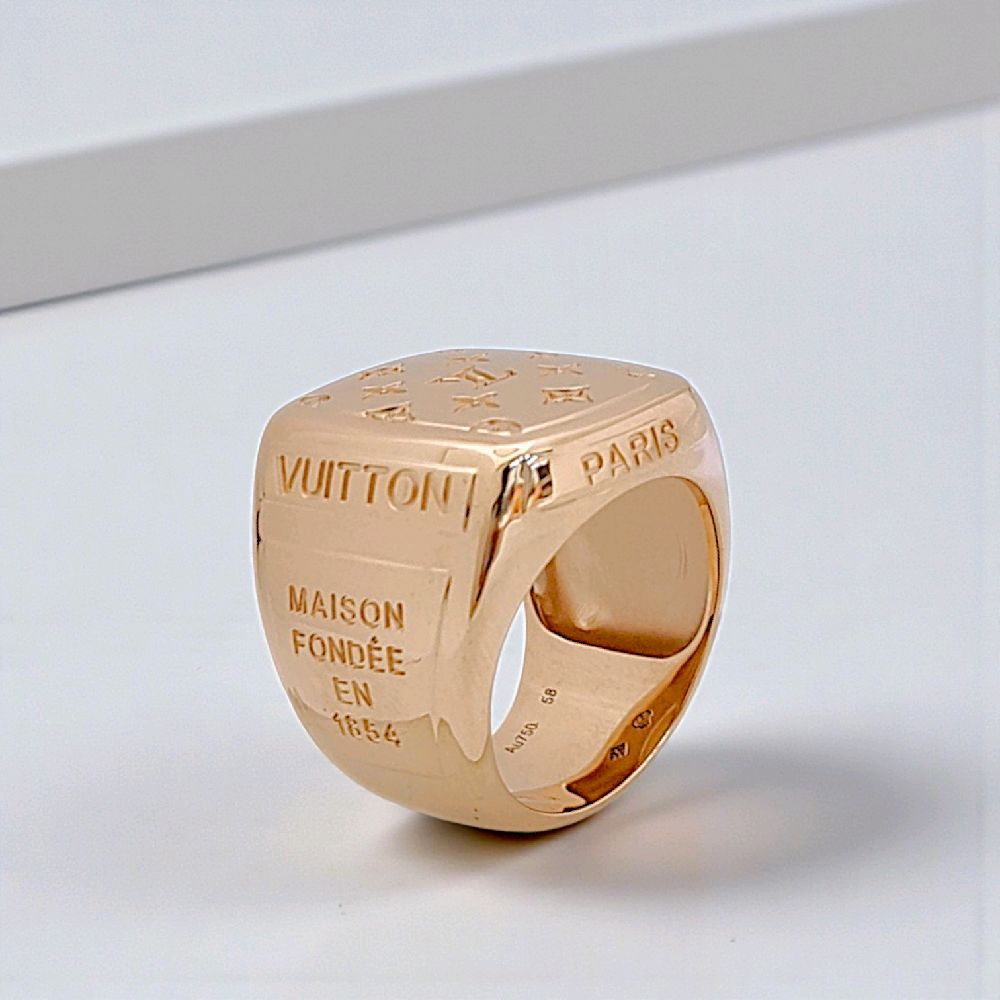 Signet Monogram Ring 18K / Cincin Signet Monogram 18K / Diamond Jewelry 1CBD1748LSNEW