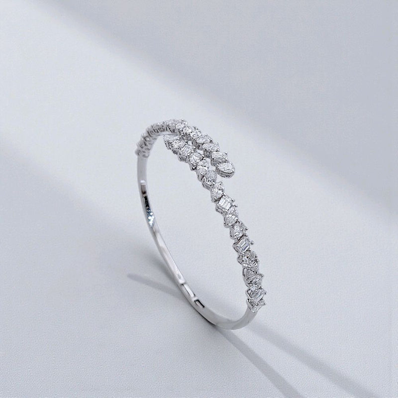 Fancy Tennis Diamond Bangle 18K / Gelang Berlian Fancy Tennis 18K / Diamond Jewelry 2GB5900PGK
