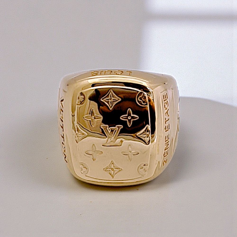 Signet Monogram Ring 18K / Cincin Signet Monogram 18K / Diamond Jewelry 1CBD1748LSNEW