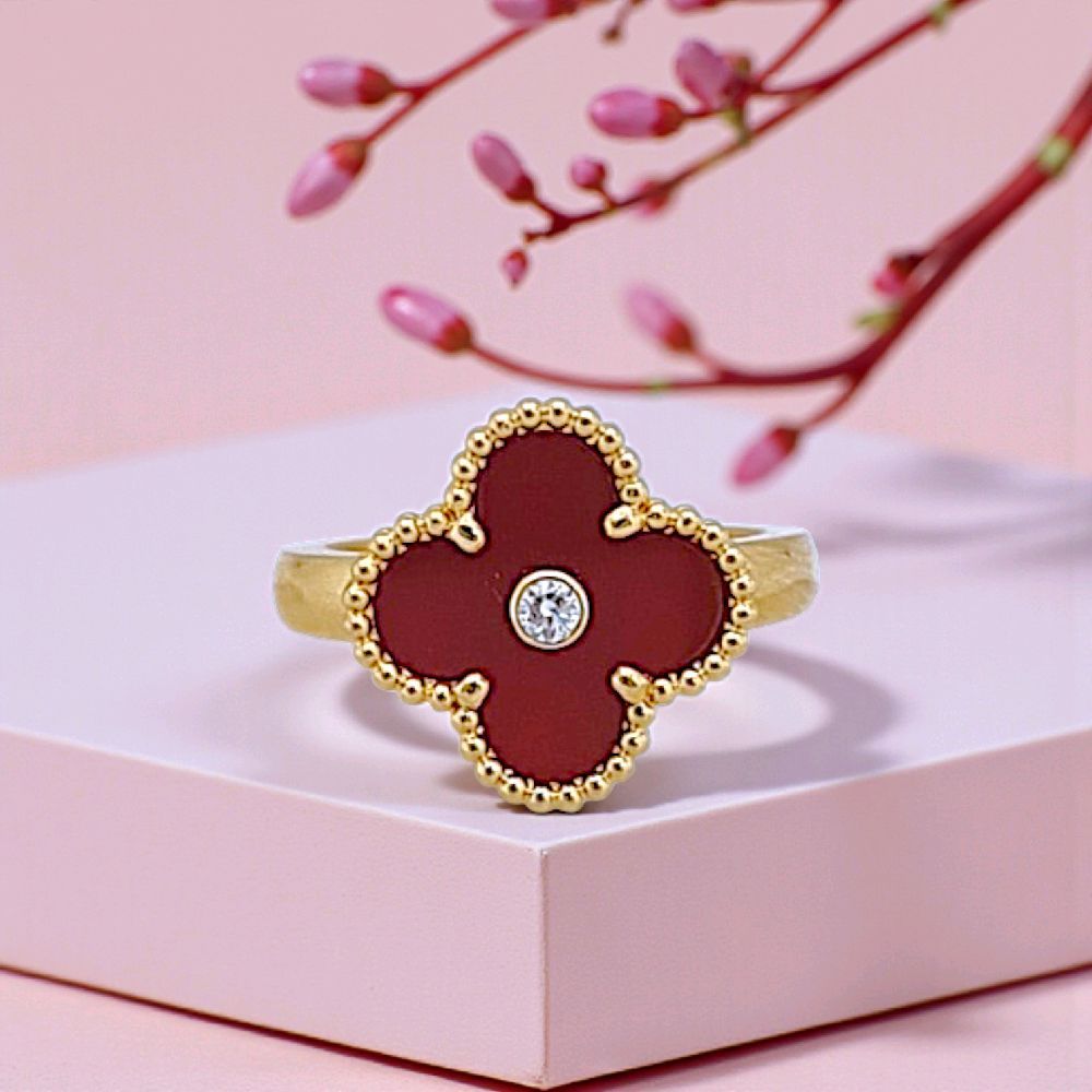 Clover Vintage Charnelian Diamond Ring 18K / Cincin  Berlian Clover Vintage Charnelian 18K / Diamond Jewelry 103CBD76000AB